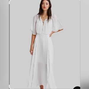 Belle & Bloom Amour Ruffled Midi Dress White Size Large Australian Summer Flowy